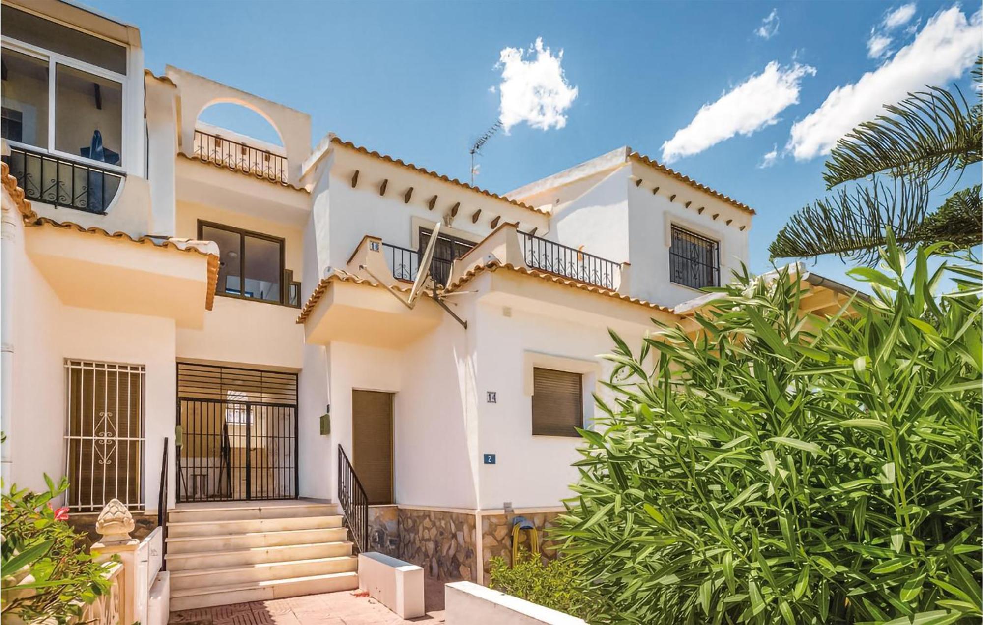 Amazing Apartment In Rojales With Kitchenette المظهر الخارجي الصورة
